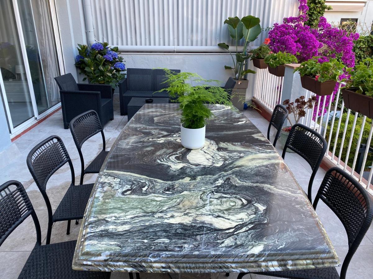 Apartamentos Playa Badalona Exteriör bild
