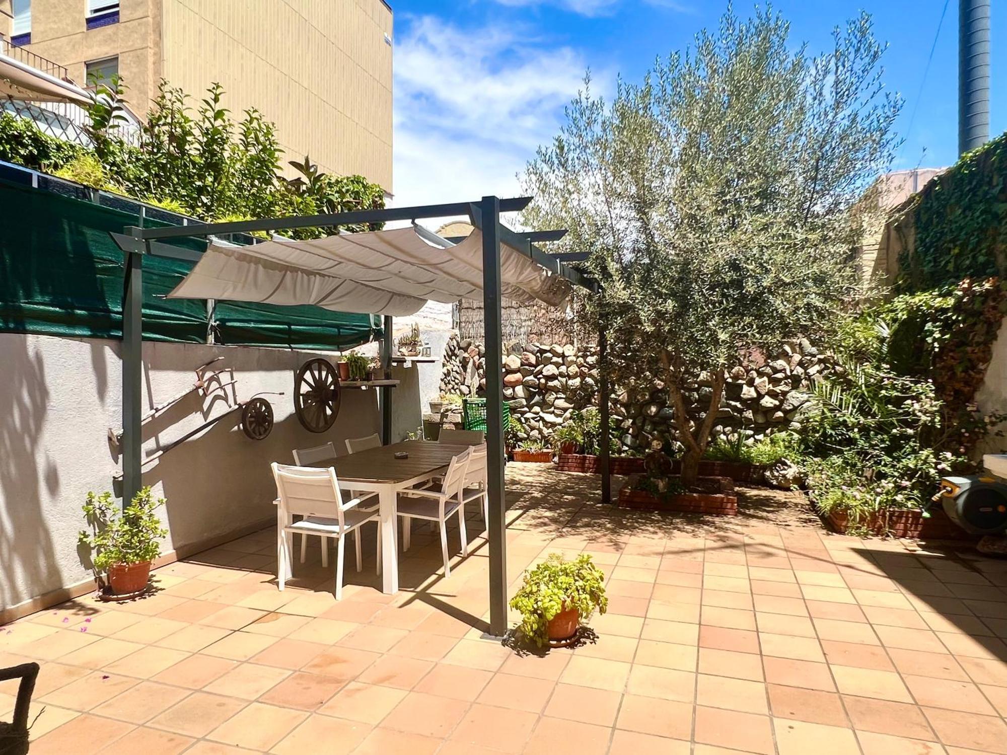 Apartamentos Playa Badalona Exteriör bild